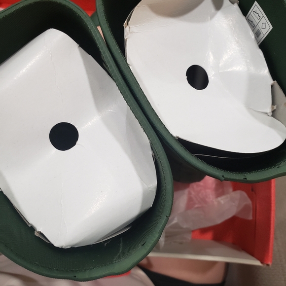 Matte Green hunter boots size 10US - Picture 2 of 4